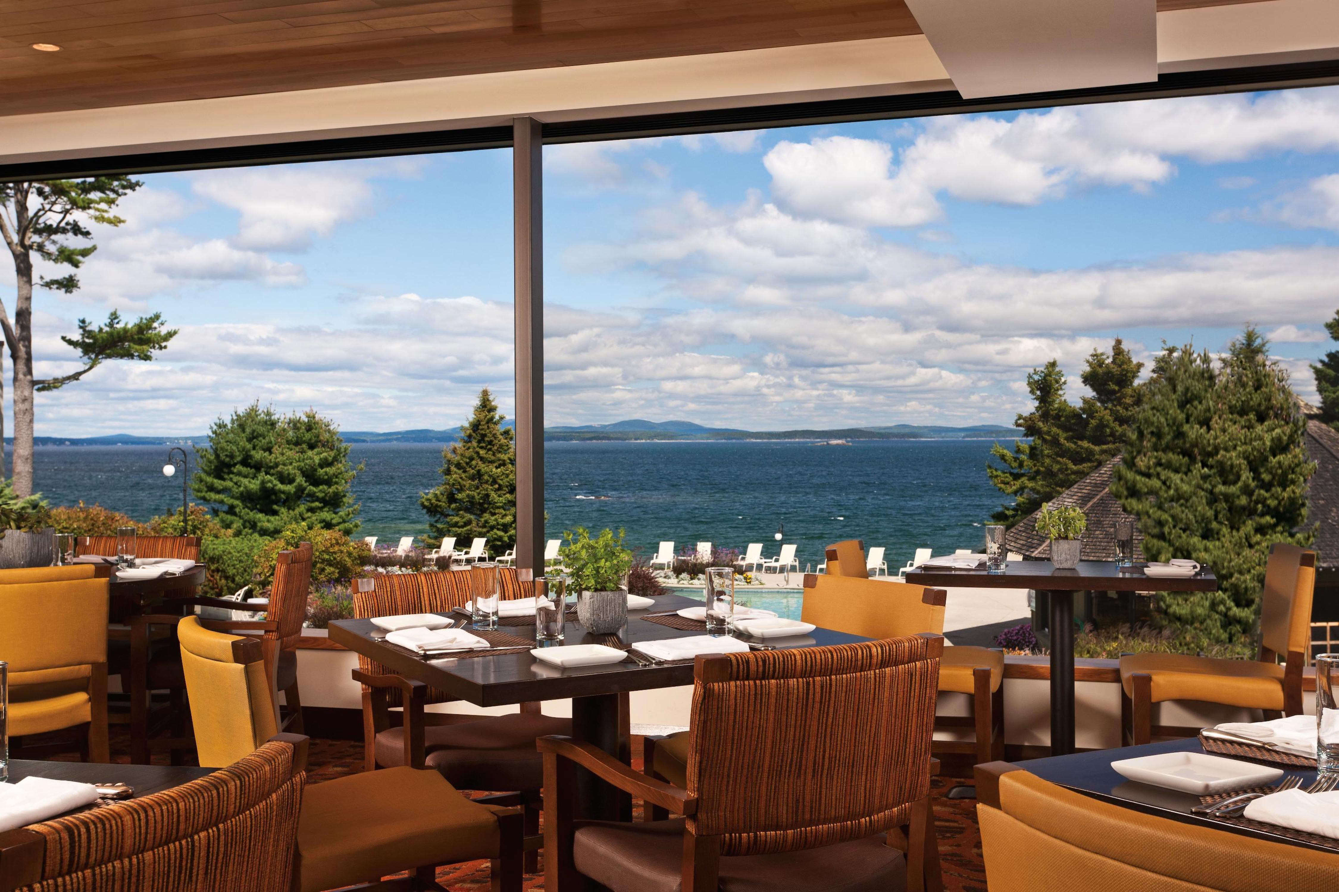 Holiday Inn Bar Harbor Regency Hotel, an IHG Hotel Exterior foto