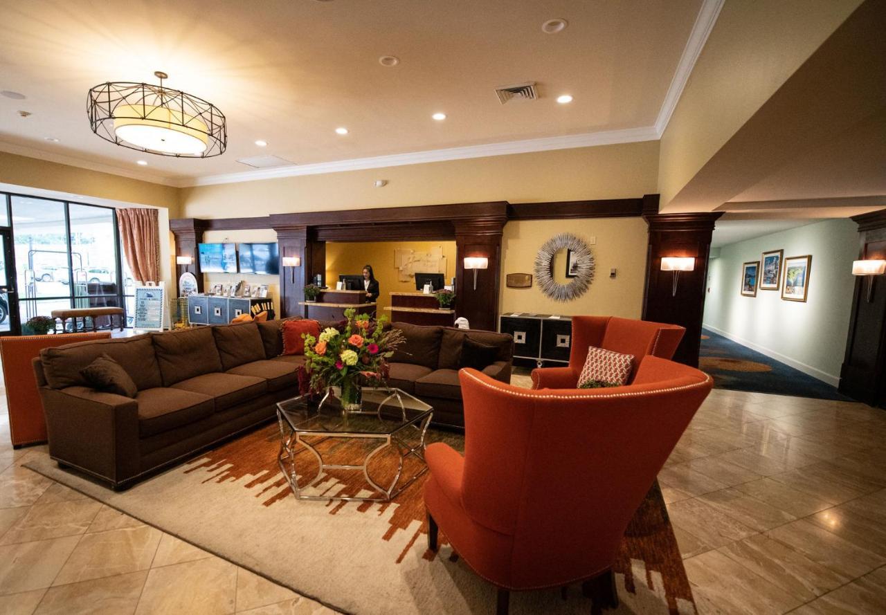Holiday Inn Bar Harbor Regency Hotel, an IHG Hotel Exterior foto
