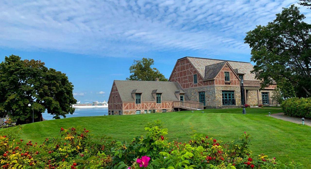 Holiday Inn Bar Harbor Regency Hotel, an IHG Hotel Exterior foto