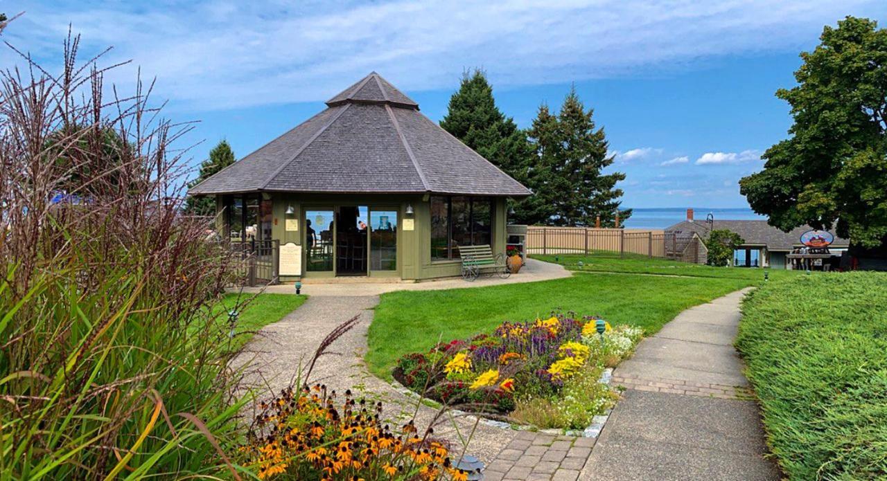 Holiday Inn Bar Harbor Regency Hotel, an IHG Hotel Exterior foto