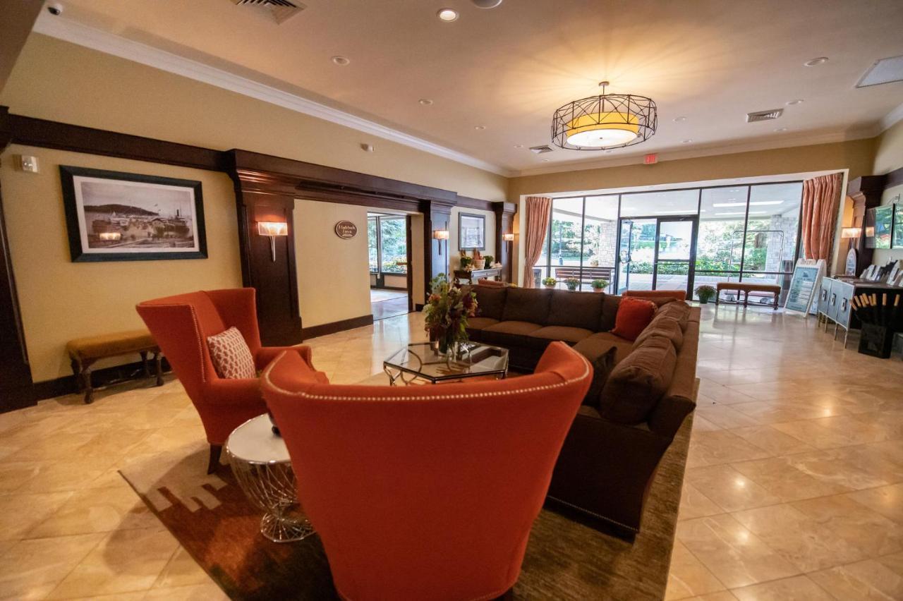 Holiday Inn Bar Harbor Regency Hotel, an IHG Hotel Exterior foto